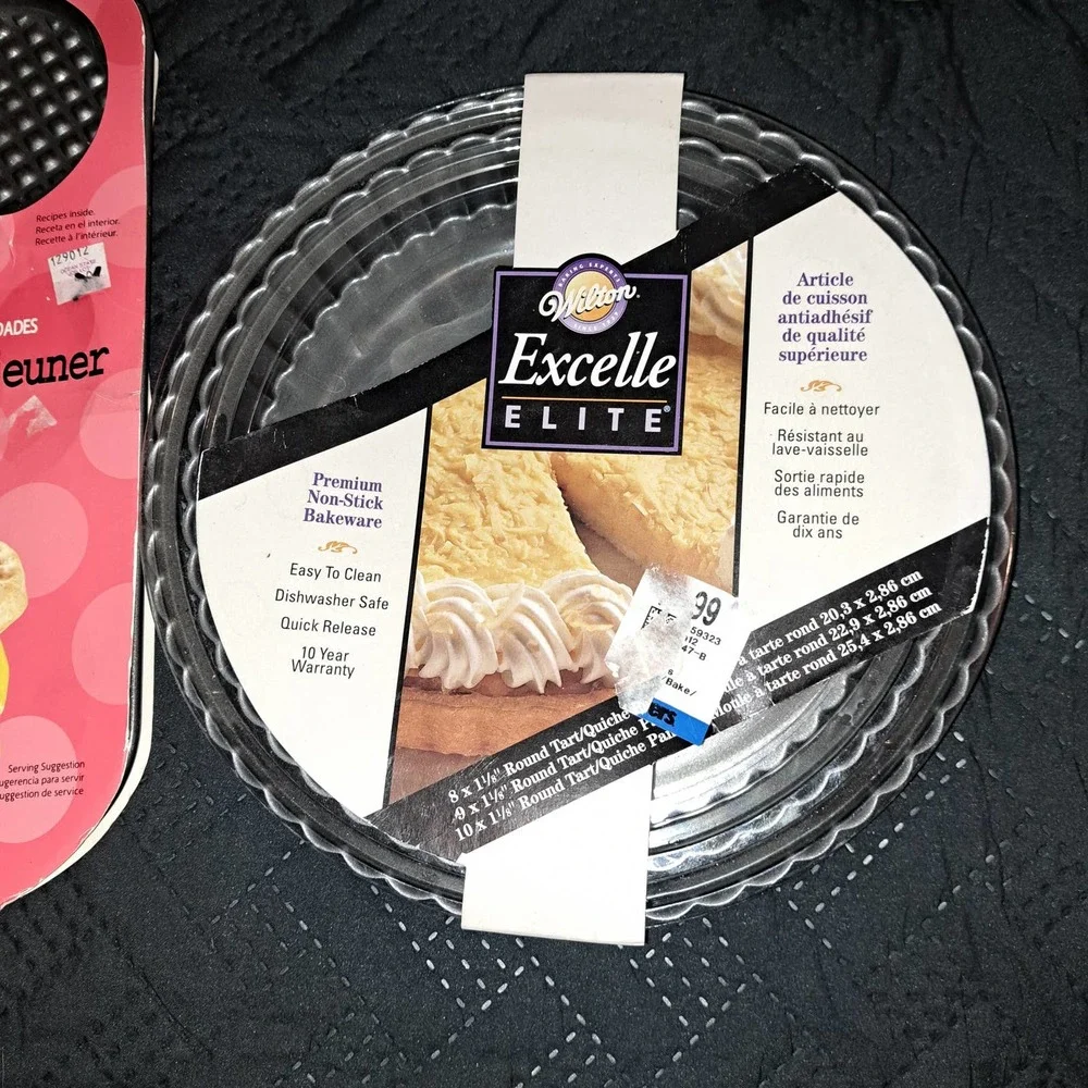 BREAKFAST FUN! 2 Wilton NIB 9 cavity Breakfast Sandwich maker 3 Quiche Pans